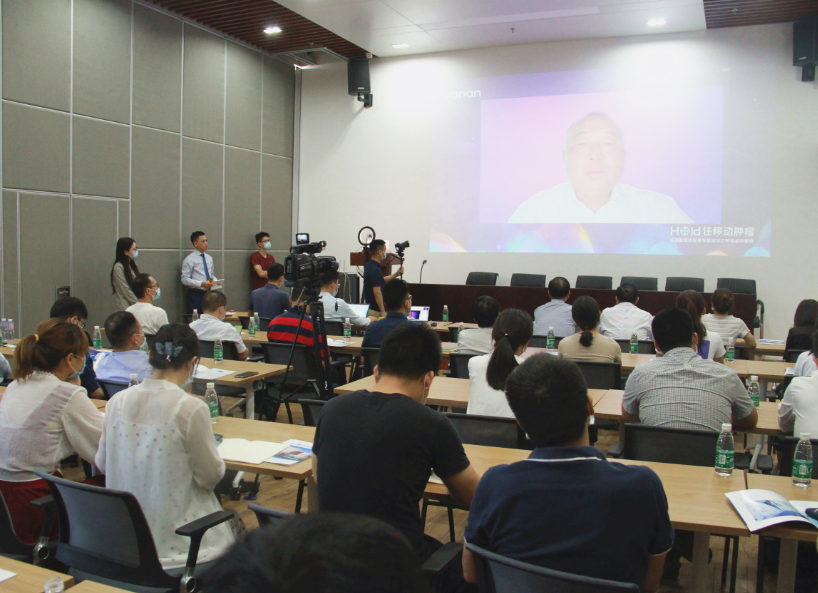 广州中医药大学金沙洲医院 多家公立三甲医院和私立医院参观我院国际肿瘤医